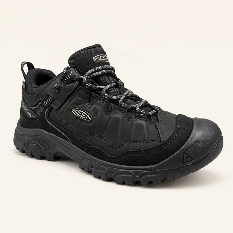 Hiking and outdoor shoe