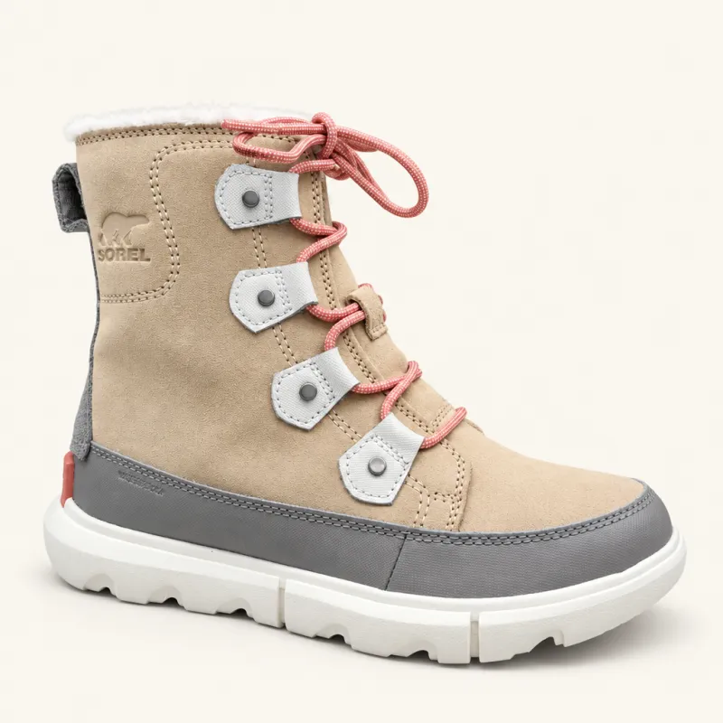 Winter or waterproof boot